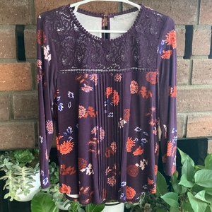 Daniel Rainn - Darrel Crochet Yoke Knit Top